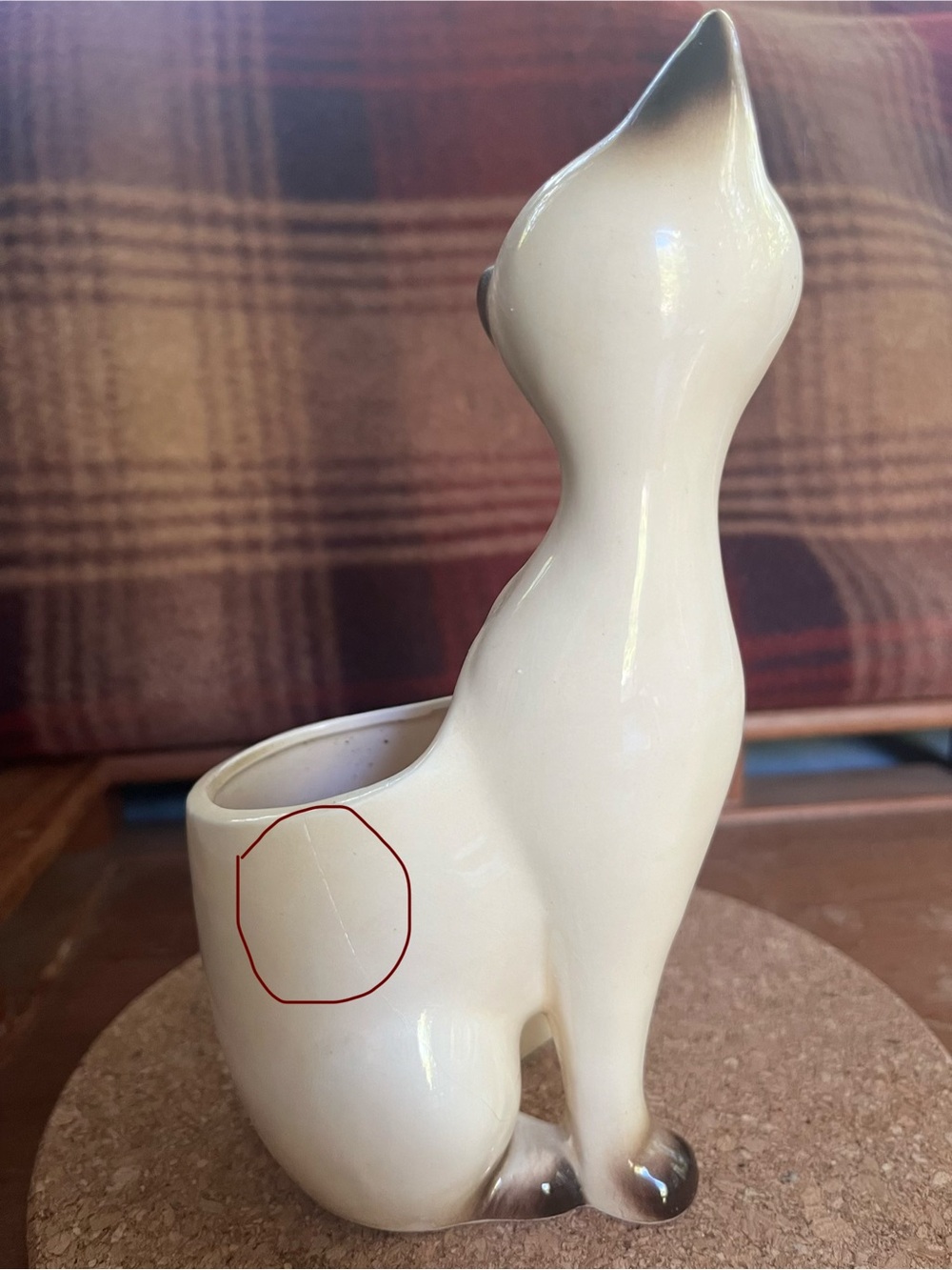1960s Vintage Ceramic Cat Planter - Cream and Brown - Picture 2 of 2